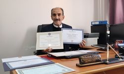 Kahramanmaraş’ta Lise Müdürü  56 Yaşında 12 Üniversite Diploması Aldı