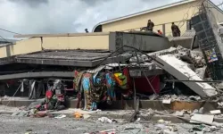 7.3 Büyüklüğünde Deprem Meydana Geldi! Tsunami Uyarısı