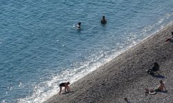 Antalya’da Aralık Ayında Yazdan Kalma Günler