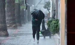 Hava Durumu: Sağanak Yağış ve Sıcak Hava Etkili Olacak