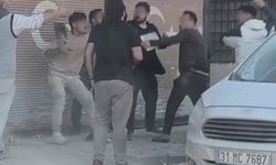 Keserli ve Yumruklu Kavga Kamerada: Mahalle Savaş Alanına Döndü