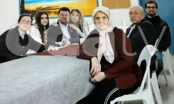 Tutuklu İmamoğlu’ndan İlk Görüntü! Ailesiyle Fotoğrafı Ortaya Çıktı