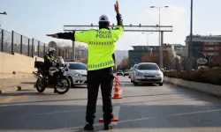2025'te Trafik Cezaları Katlanıyor! Yeni Kanunla Rekor Yaptırımlar Geliyor