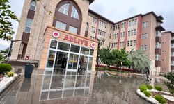 Depremde 35 kişinin öldüğü Ezgi Apartmanı'na ilişkin yargılama sürdü