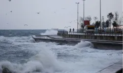 Meteoroloji’den Tüm Türkiye’ye Kuvvetli Yağış ve Fırtına Uyarısı