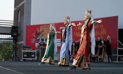 Alanya Halk Dansları Festivali Coşkusu