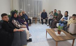 Hatay Depremzedesinin 9 Çocuğunu Tek Solukta Saydığı An: Bakan Kurum’dan Sıcak Ziyaret