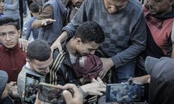 İsrail'in Gazze'ye saldırılarında 32 Filistinli yaşamını yitirdi
