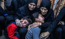 İsrail'in son 10 günde Gazze’ye düzenlediği saldırılarda 815 Filistinli hayatını kaybetti