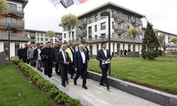 Kahramanmaraş’ta Yapımı Süren Konutlar Görücüye Çıktı: Karaloğlu İnceledi