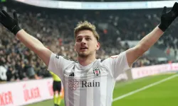 Leeds United, Beşiktaş’ın Genç Forveti Semih Kılıçsoy İçin Resmi Teklif Hazırlığında