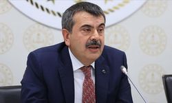 Okullarda Takvim Değişikliği: Ara Tatiller Kaldırılabilir