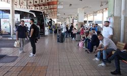 Gaziantep Otogarında Kurban Bayramı Yoğunluğu: Ek Seferler Başladı