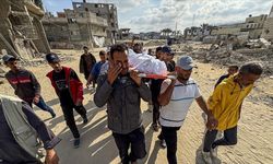 İsrail'in Gazze'de yardım bekleyenlere saldırısında en az 45 kişi hayatını kaybetti