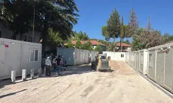 Bakan Yerlikaya Duyurdu:Depremzedeler İçin Konteynerler Kuruluyor