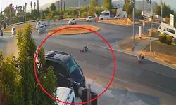 Antalya’da Kırmızı Işık İhlali: Tur Aracı Motosiklete Çarptı