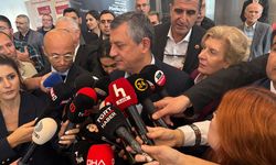 Özgür Özel’den Kurultay Davası Yorumu: “CHP’nin Bünyesi Mikropları Kabul Etmedi”