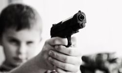 Kahramanmaraş’ta 14 Yaşındaki Çocuk Silahla Oynarken Arkadaşını Öldürdü