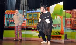 Kahramanmaraş'ta “Dile Benden Ne Dilersen” çocuklara tiyatroyla hayal kurmayı öğretti