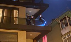Maltepe’de yaşlı adam balkondan düşerek hayatını kaybetti