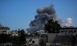 İsrail, Gazze’de ateşkesi yine ihlal etti: Yeni saldırılarla kentler vuruldu