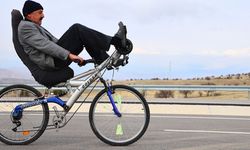 Elazığ’da ilginç bisiklet tasarımı: Polisler bile durdurup inceliyor