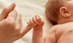 2026'da Doğum İzni Süresi Artıyor mu? Yeni Doğum ve Babalık İzni Kaç Gün Olacak?