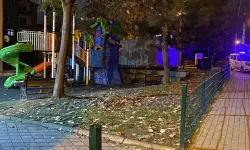 Lise öğrencileri arasında parkta bıçaklı kavga: 1 yaralı