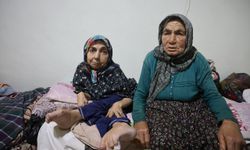 80 yaşındaki anne, 61 yaşındaki engelli kızına ömrünü adadı