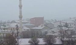 Tufanbeyli’de Özlenen Kar Yağışı Yüzleri Güldürdü