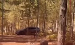 Aldatıldığını Öne Sürdü: Kocasını Arabada Başka Bir Kadınla Bastı