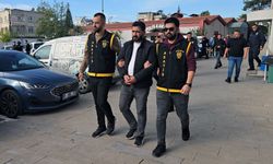 Adana’da 179 suç kaydı bulunan firari AVM’de yakalandı