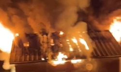 Yayla evi alev alev yandı