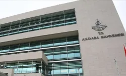 Anayasa Mahkemesi’nden Kritik Karar: İki Partinin Faaliyeti Sonlandırıldı