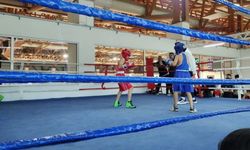 Boks bölge turnuvası heyecanı Kahramanmaraş’ta yaşandı