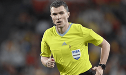 Brann - Fenerbahçe maçının hakemi Willy Delajod kimdir, kaç yaşında?