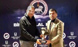 Gazeteci Mesut Tuğrul’a “Bir İstiklal Masalı” belgeseli için ödül