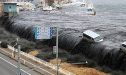 Japonya 7.2 Büyüklüğünde Depremle Sarsıldı: Tsunami Uyarısı Yapıldı