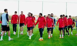 Kahramanmaraş İstiklalspor Antalya’da devre arası kampına başladı