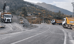 Kahramanmaraş Onikişubat’ta Kırsal Mahallelerde Yol ve Altyapı Çalışmaları Hızlandı