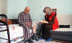 Kahramanmaraş’ta 938 yaşlıya sıcak yemek, sağlık ve bakım desteği