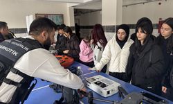 Kahramanmaraş'ta lise öğrencilerine Sahil Güvenlik Komutanlığı tanıtıldı