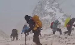 Kahramanmaraş’ta Zirveye Yaklaşan Dağcılar Tipi Nedeniyle Geri Döndü