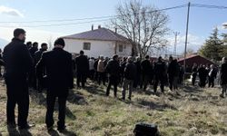 Kayseri’de Bıçaklı Saldırıda Ölen Melek Gül Kahramanmaraş’ta Son Yolculuğuna Uğurlandı