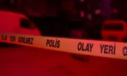 Eski eşini rahatsız ettiğini öne sürdüğü kişiyi bıçaklayarak öldürd*