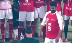 Messi ile Paslaşan Hintli Kim? Futbolcu mu, Kimliği Açıklandı mı?