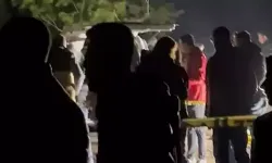 Mezarlıkta park halindeki otomobilde iki gencin cansız bedeni bulundu