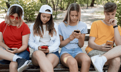 Öğrenciye ÖTV’siz Telefon Meclis’te Kabul Edildi mi? Şartlar ve Geçerli Modeller