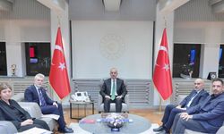 Ulaştırma ve Altyapı Bakanı Uraloğlu, Kahramanmaraş heyetini kabul etti