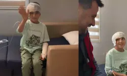 Vücudunun bir kısmı toprağa gömülü bulunan Amir, okulunu ve arkadaşlarını özlemiş